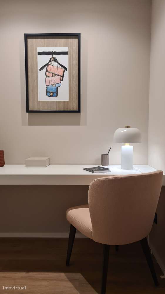 Magnífico T1+1 no Último Andar, no Centro de Vila Verde - Grande imagem: 5/10