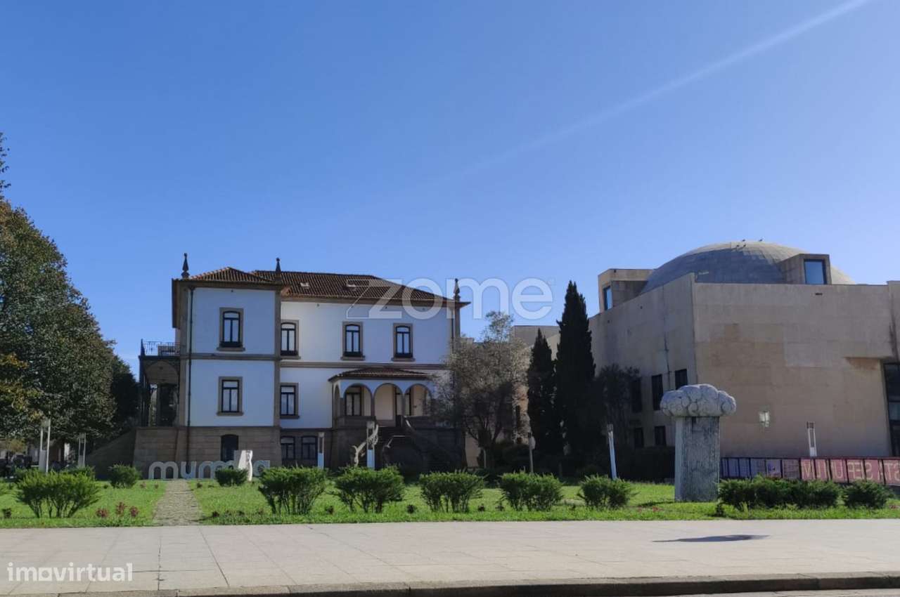 LOJA COMERCIAL NO CORAÇAO DE MATOSINHOS COM 336m2 - Grande imagem: 5/17