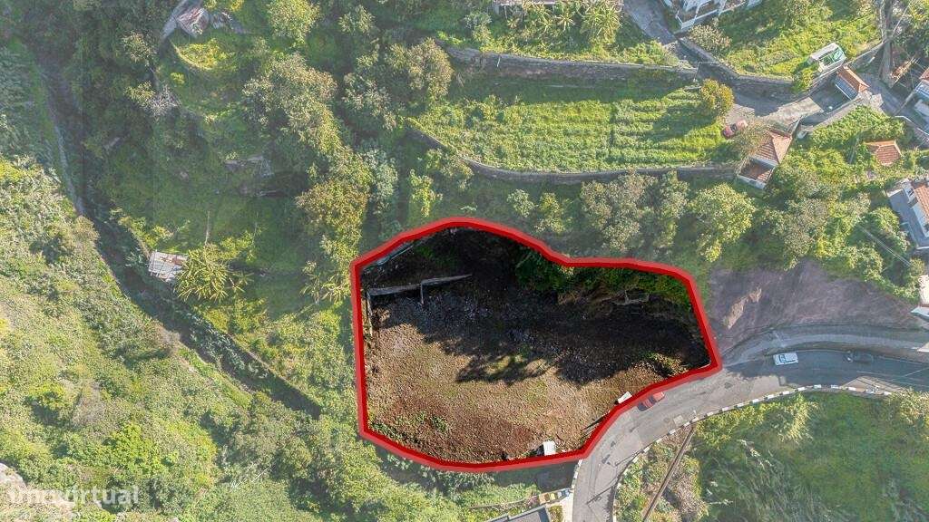 Arrendamento de Terreno Plano com Vista Baía do Funchal – Excelente Lo - Grande imagem: 2/16