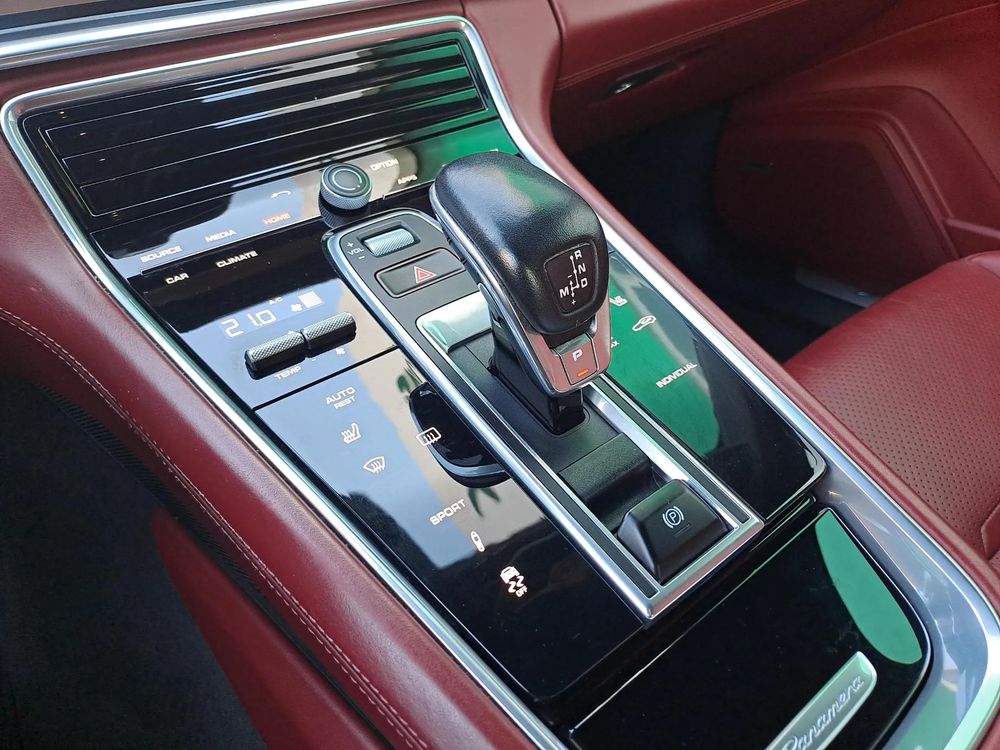 PORSCHE PANAMERA Salon PL Serwis ASO VAT23% 1 właściciel