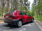 Volkswagen Golf - 5