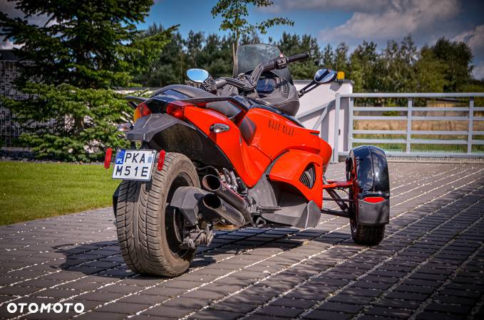 Can-Am Spyder - 5