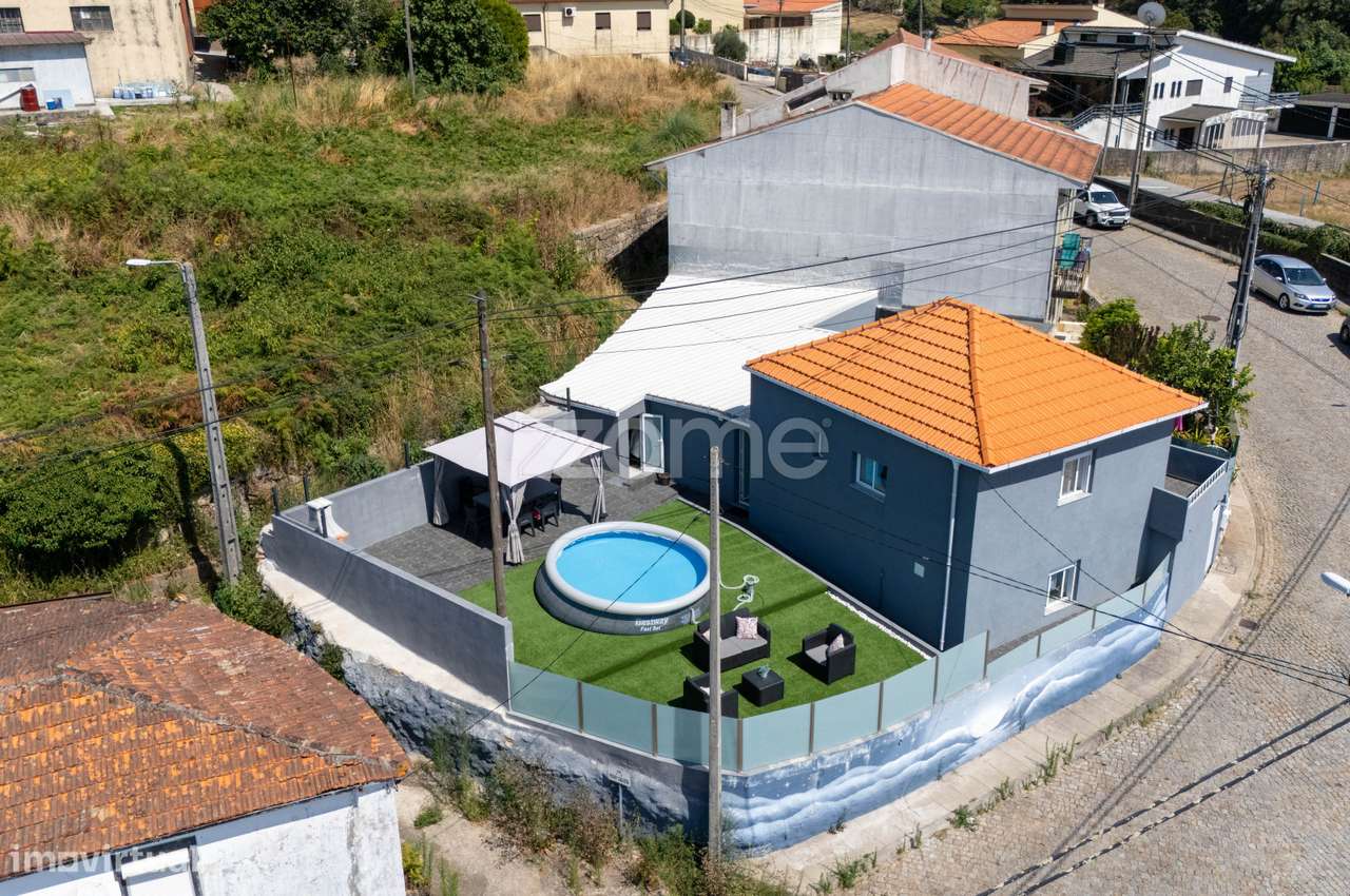 Moradia T1+1 Remodelada com Espaço Exterior – Fânzeres, Gondomar - Grande imagem: 3/39