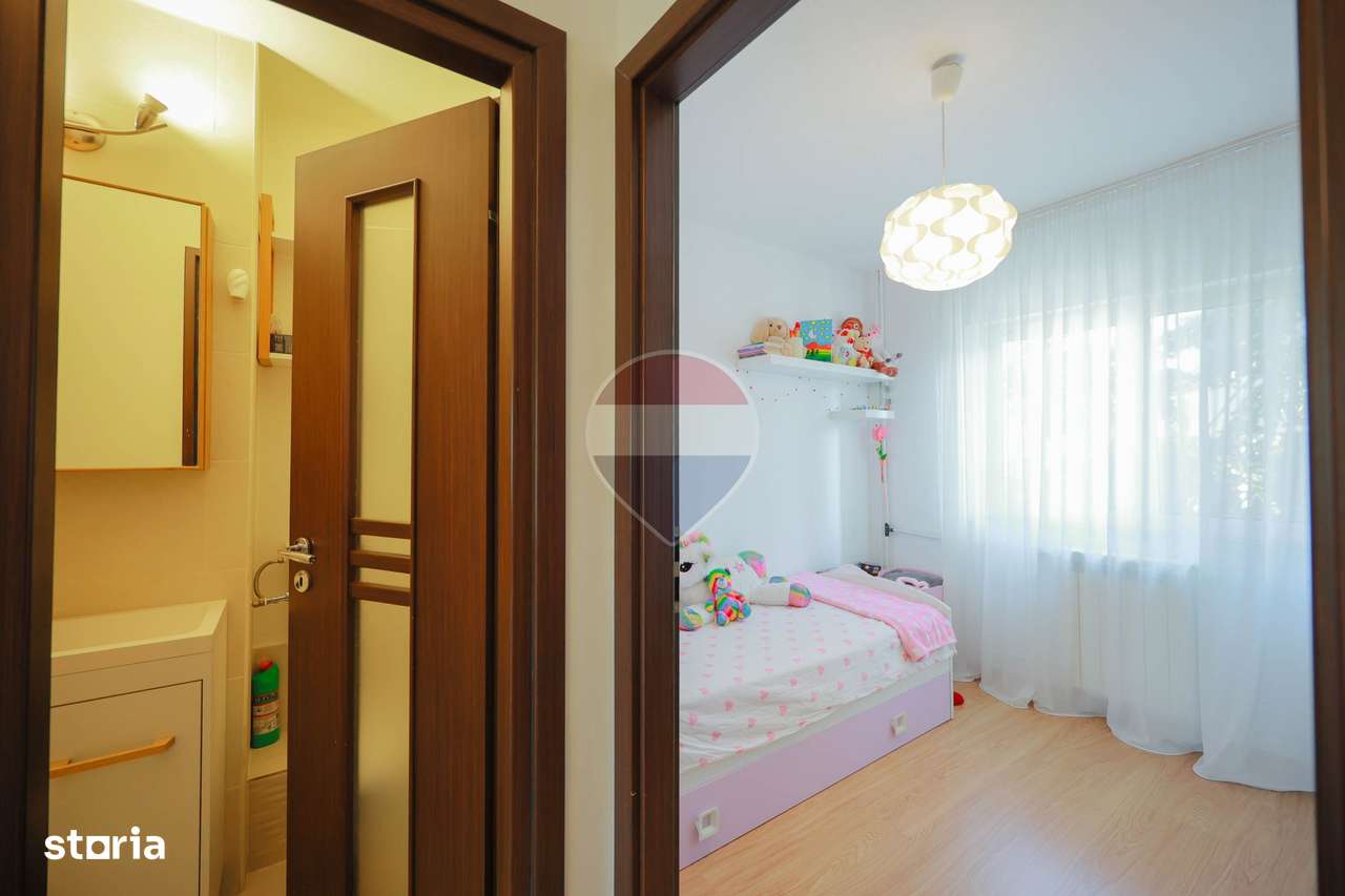 De vânzare apartament cu 4 camere și un loc de parcare, în Rogerius-4