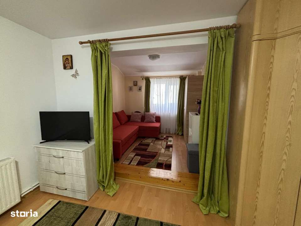 Casa de vacanta sau locuinta permanenta in Busteni, cartier Zamora –-9