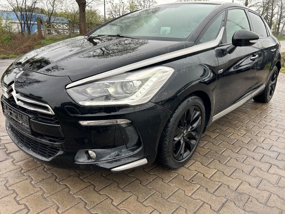 Citroën DS5 Hybrid4 2013