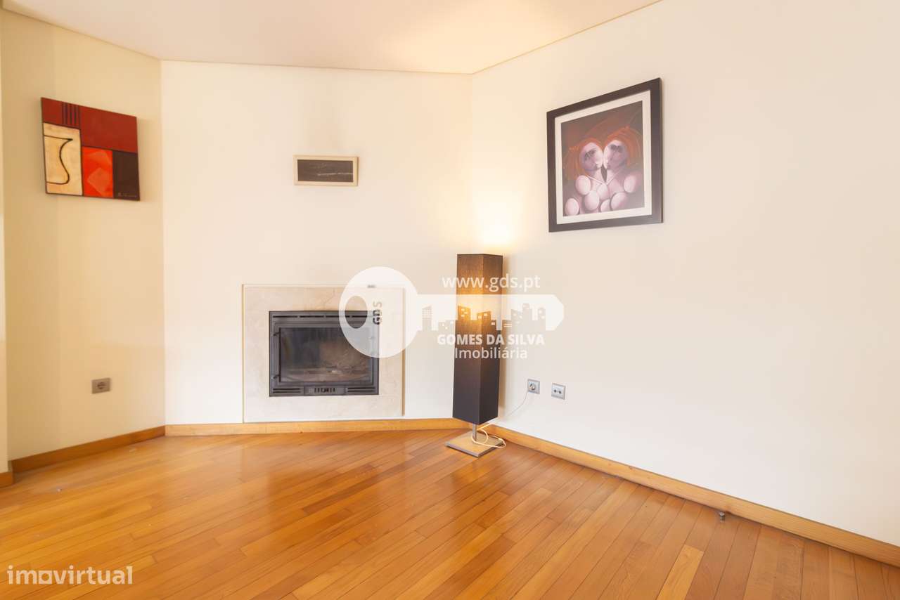 Apartamento T3 com excelentes áreas – Celeirós, Braga-9