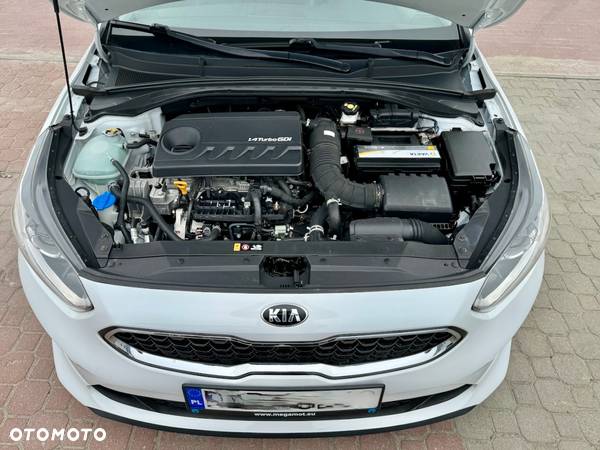 Kia Ceed 1.4 T-GDI L DCT - 12