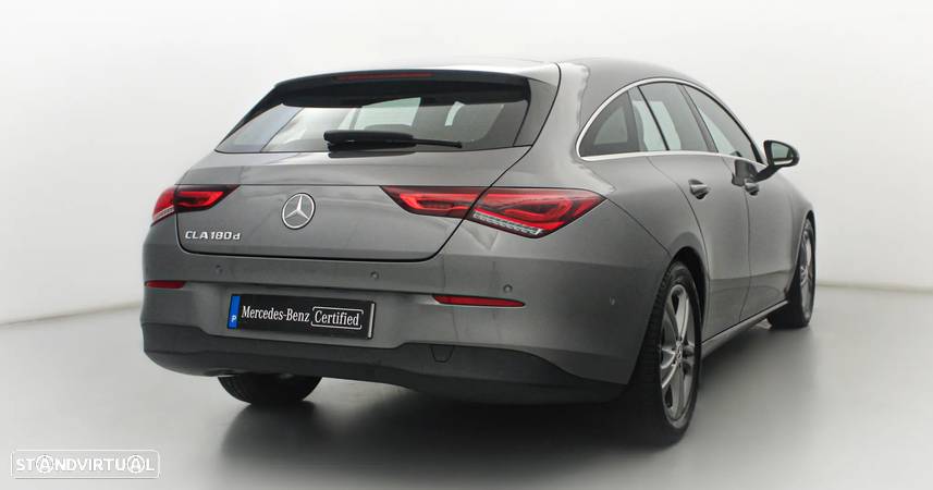 Mercedes-Benz CLA 180 d Shooting Brake Style Plus - 3