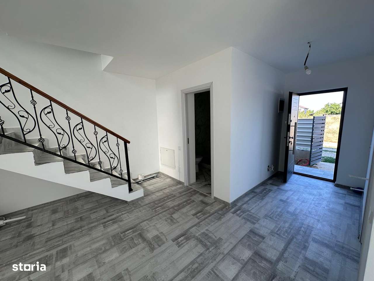 Casa P + 1 cu suprafata utila de 136 mp-7