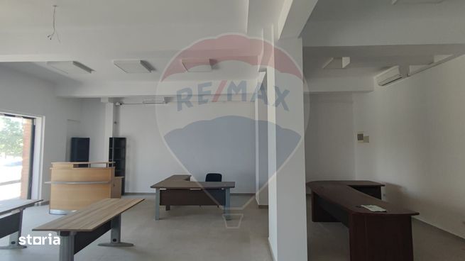 Spațiu comercial 93 mp de vanzare Ultracentral Promenada Crisului-15