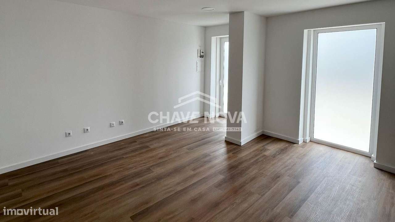 Moradia em Banda T2 Duplex na Circunvalação, no Porto - Grande imagem: 4/11