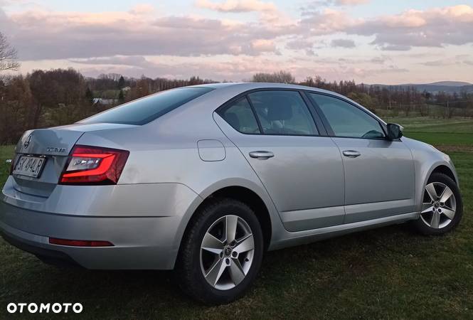 Skoda Octavia 1.6 TDI Ambition - 3