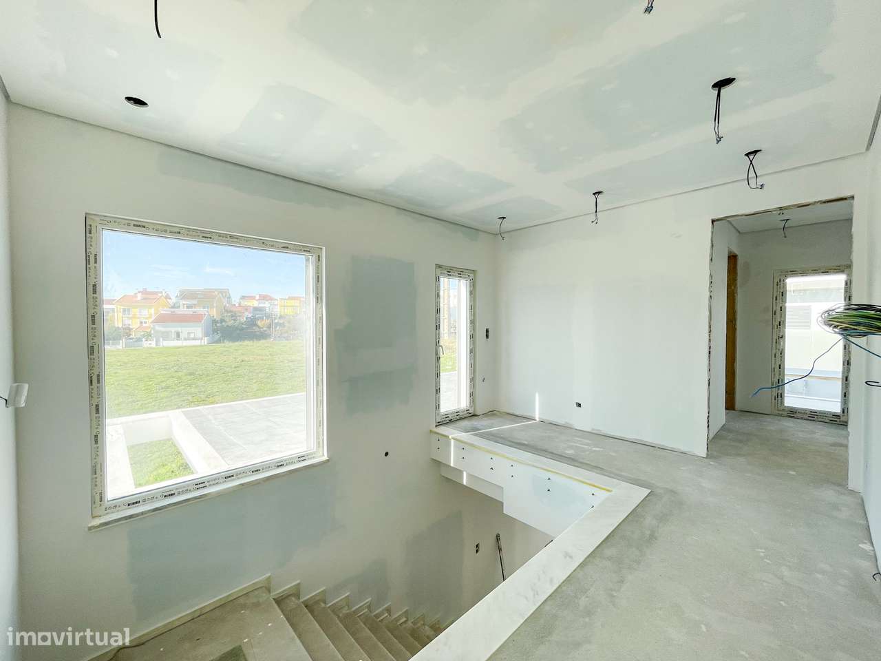 Moradia T4 com Piscina - Santa Iria de Azoia (Bairro da Salvação)-21
