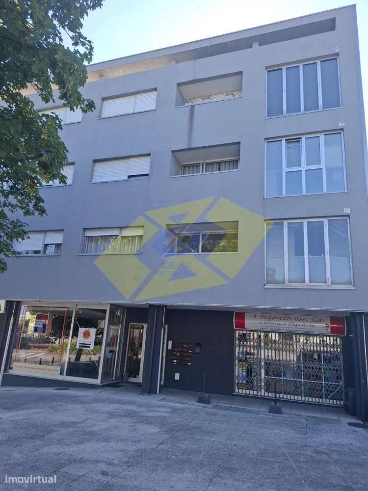 Apartamento T3 em Felgueiras c/110m2-15