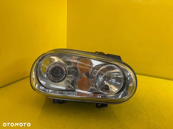 LAMPA PRAWA VOLKSWAGEN GOLF IV XENON 1J1941018L - 1