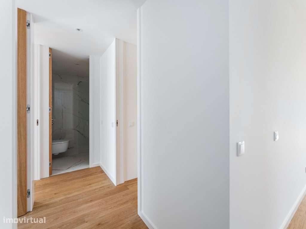 Apartamento T4 com 3 frentes em Matosinhos sul, no edifício Nautilus-33