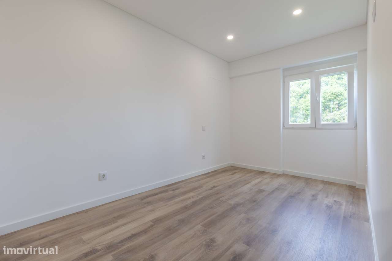 T3 Duplex a 2/3 minutos do Metro da Encarnação.-14