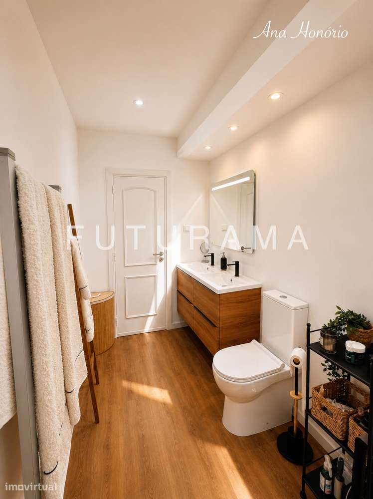 T2 Penthose Rodeada Terraços, Mjuita Luz e Vista de Mar - REMODELADO-25
