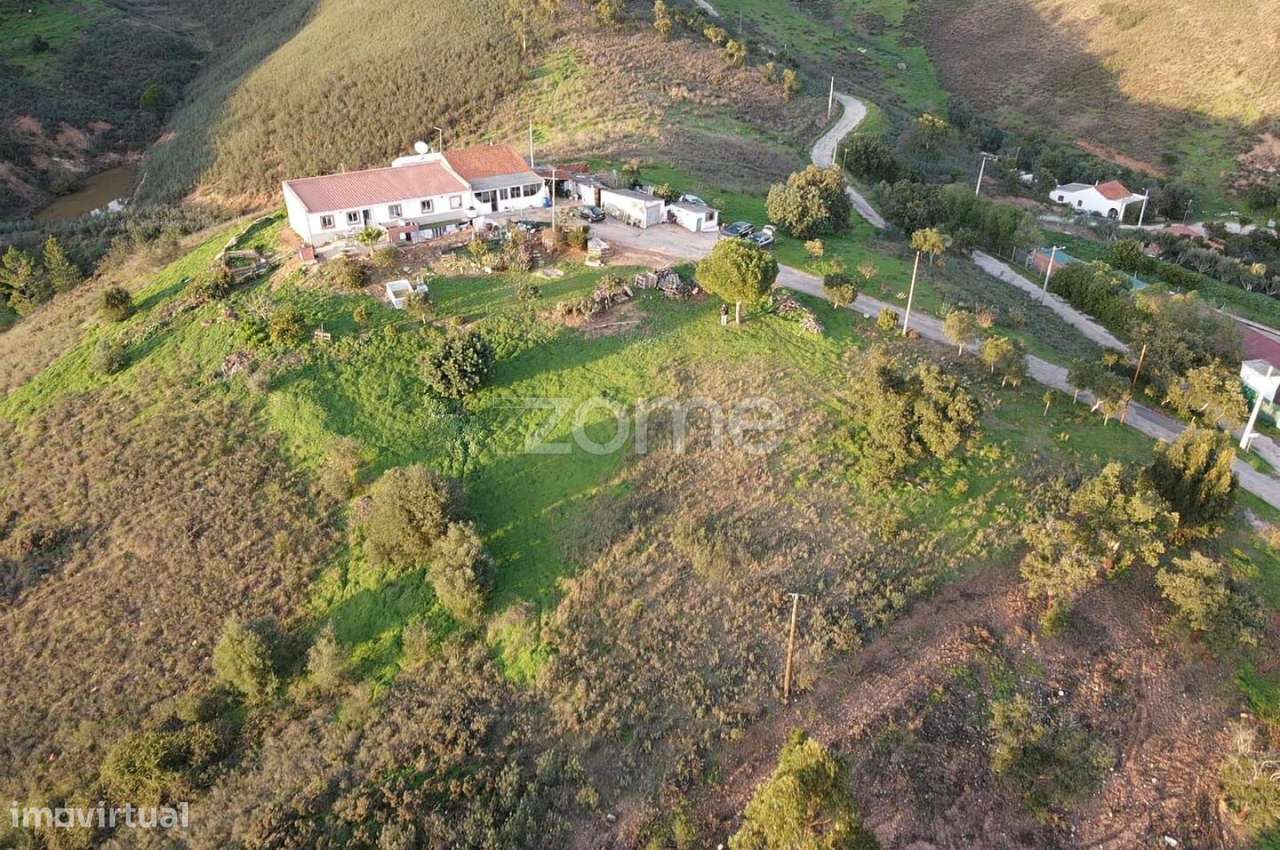 Fantástica Moradia V3 + Terreno e Garagem em Caniné, Silves - Grande imagem: 5/34