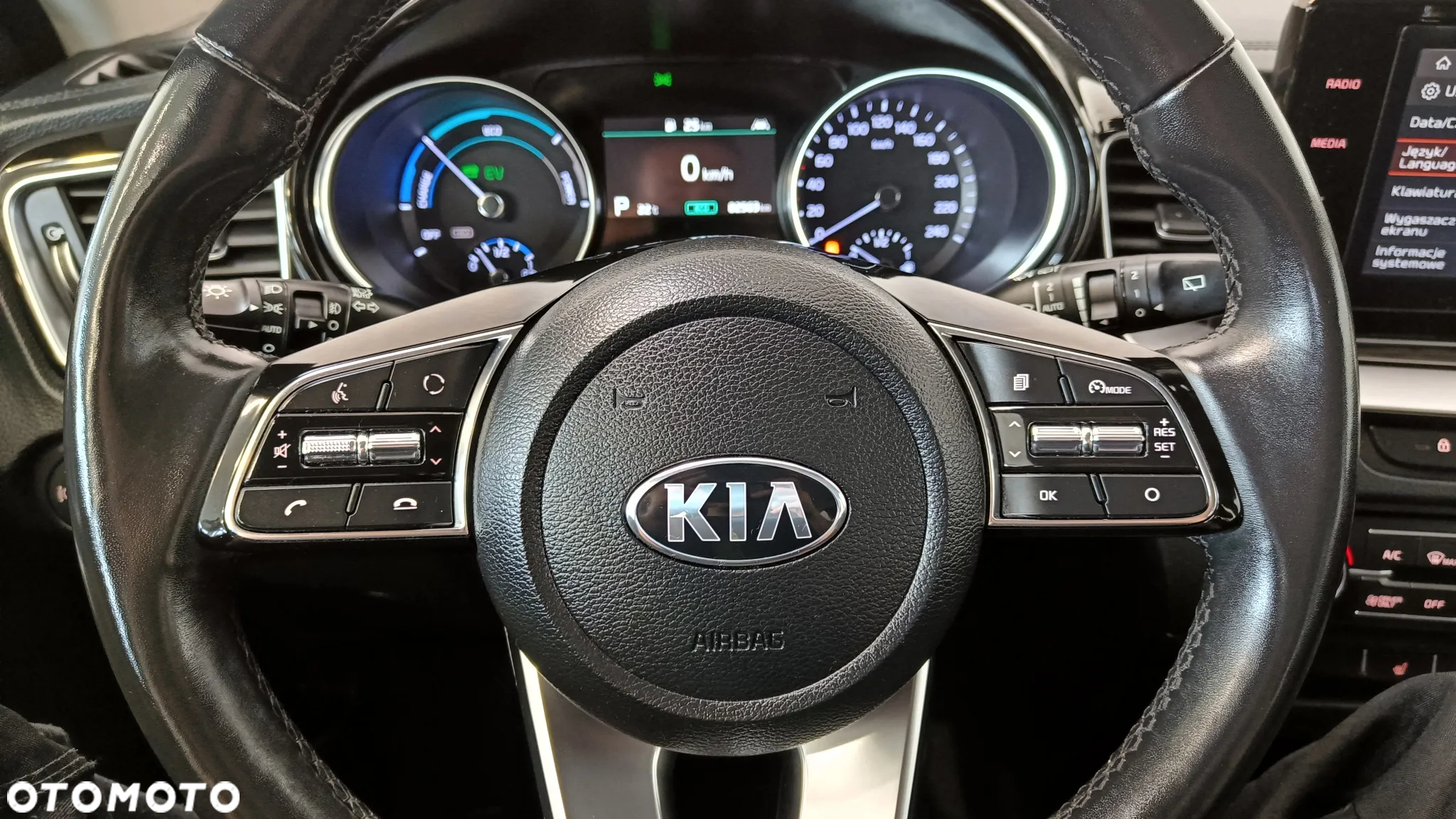 Kia Ceed SW 1.6 GDI DCT OPF Plug-in-Hybrid Vision - 18