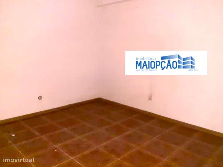 Moradia V2 - Grande imagem: 2/4