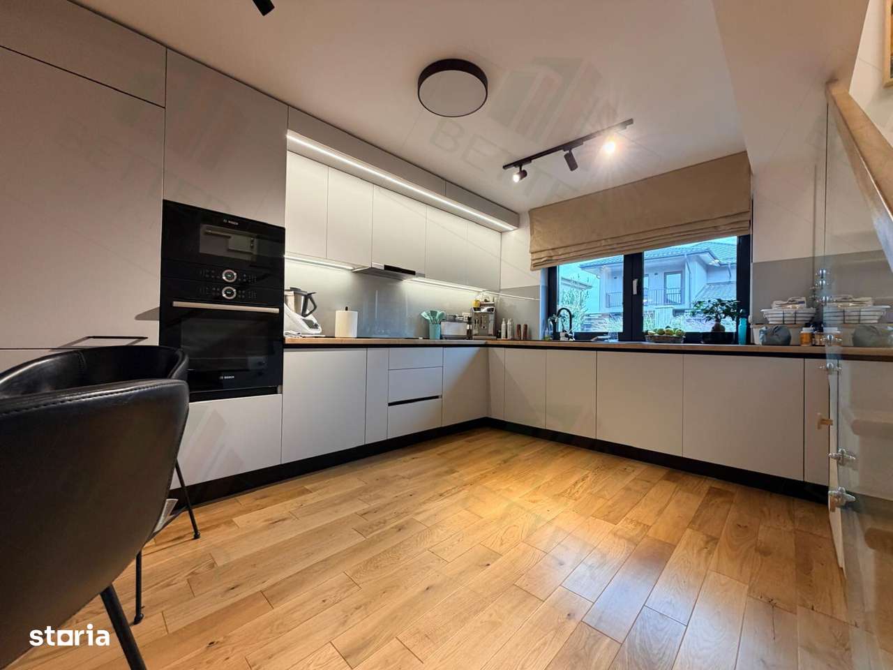 Casa Superbă,  Mobilată si utilată lux, Metrou "Tudor Arghezi "-19