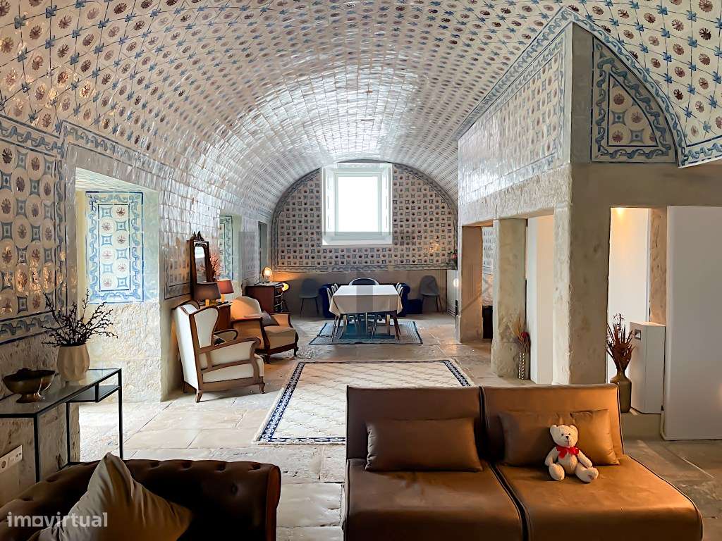 Apartamento T3+1 com Jardim Privado no Palácio Vila Garcia para Ven...-40