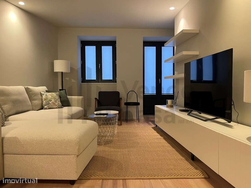 Vende-se T1 - Braga - C. Histórico-7