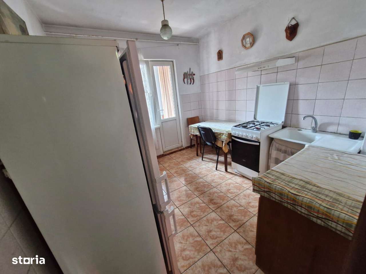 Apartament 3 camere Dristor T672-9