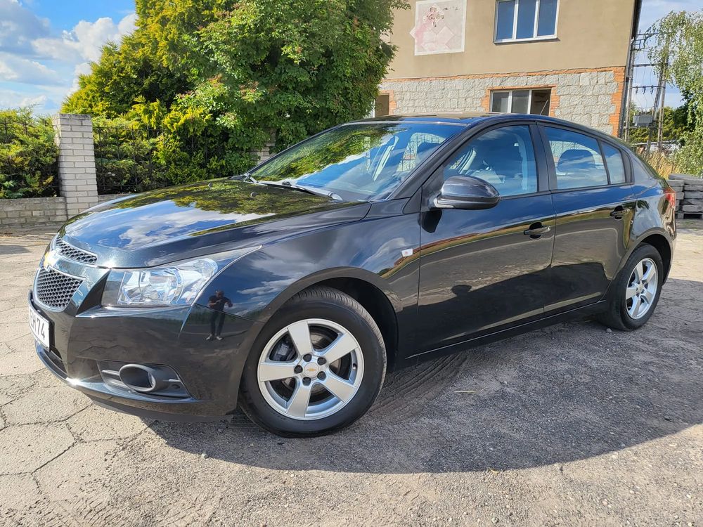 Chevrolet Cruze 1.6 2012