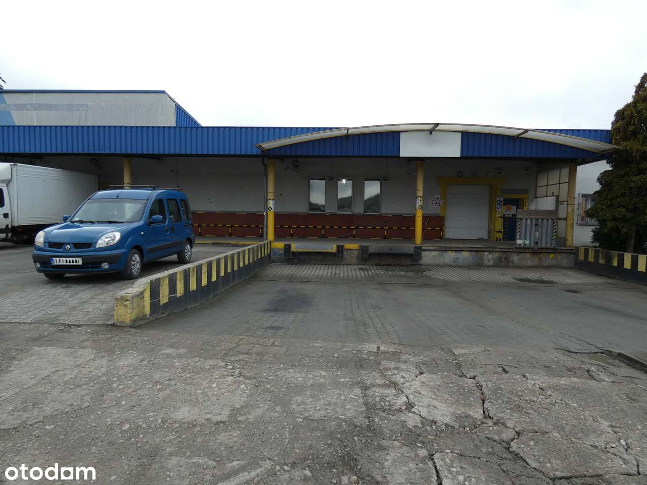 Hale produkcyjno‑magazynowe na sprzedaż – Tarnowiec, ul. Tarnowska 79A-1