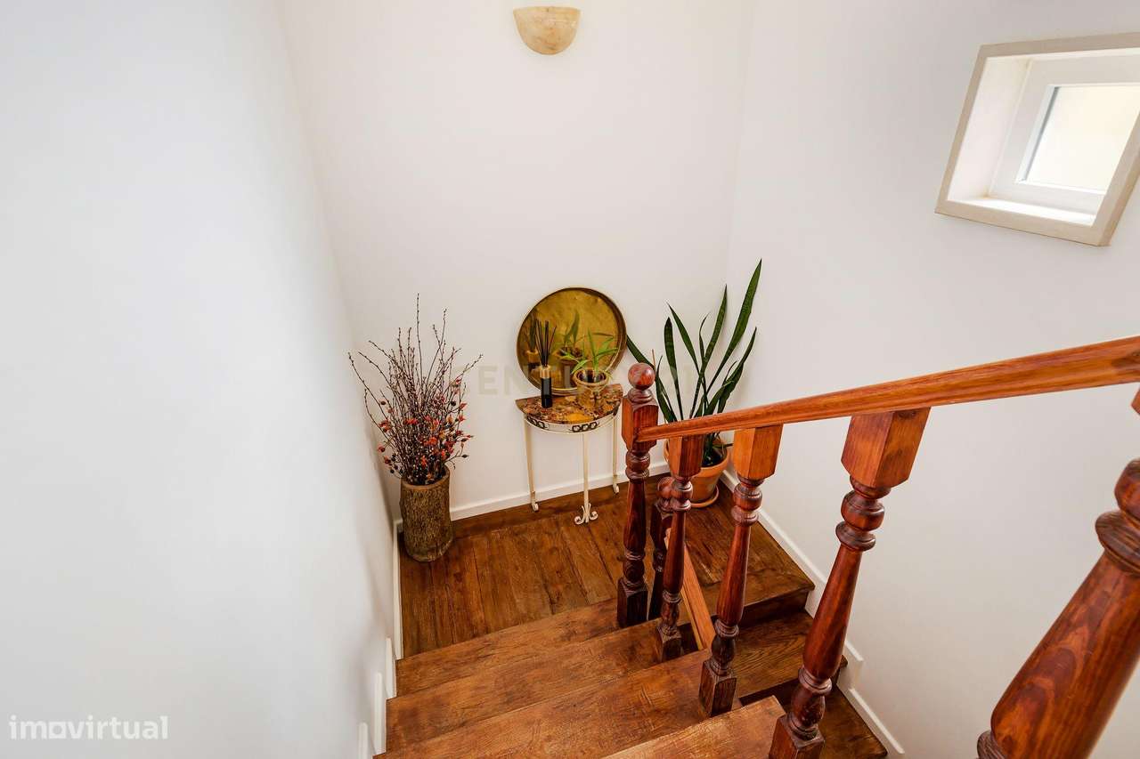 Moradia T3 Cascais venda | Jardim Privativo e Vista para o Parque Natu-15