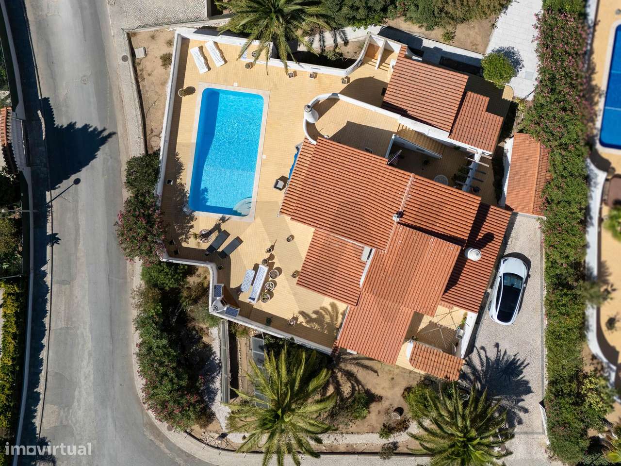 Moradia com piscina perto do mar! - Grande imagem: 2/40