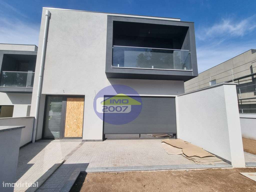 Moradia novas em Lobão-17