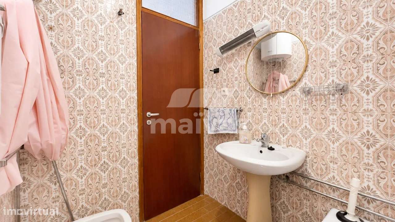 Apartamento T1 - Rua Santa Catarina, Porto-12