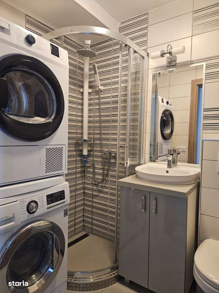 Ap.DEOSEBIT 3 camere 2 bai/ terasa Hipodrom IV Et.1-9