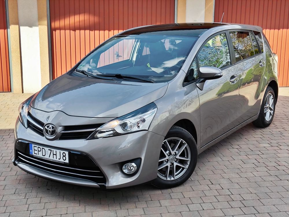 Toyota Verso 1.8 Premium EU6 2015