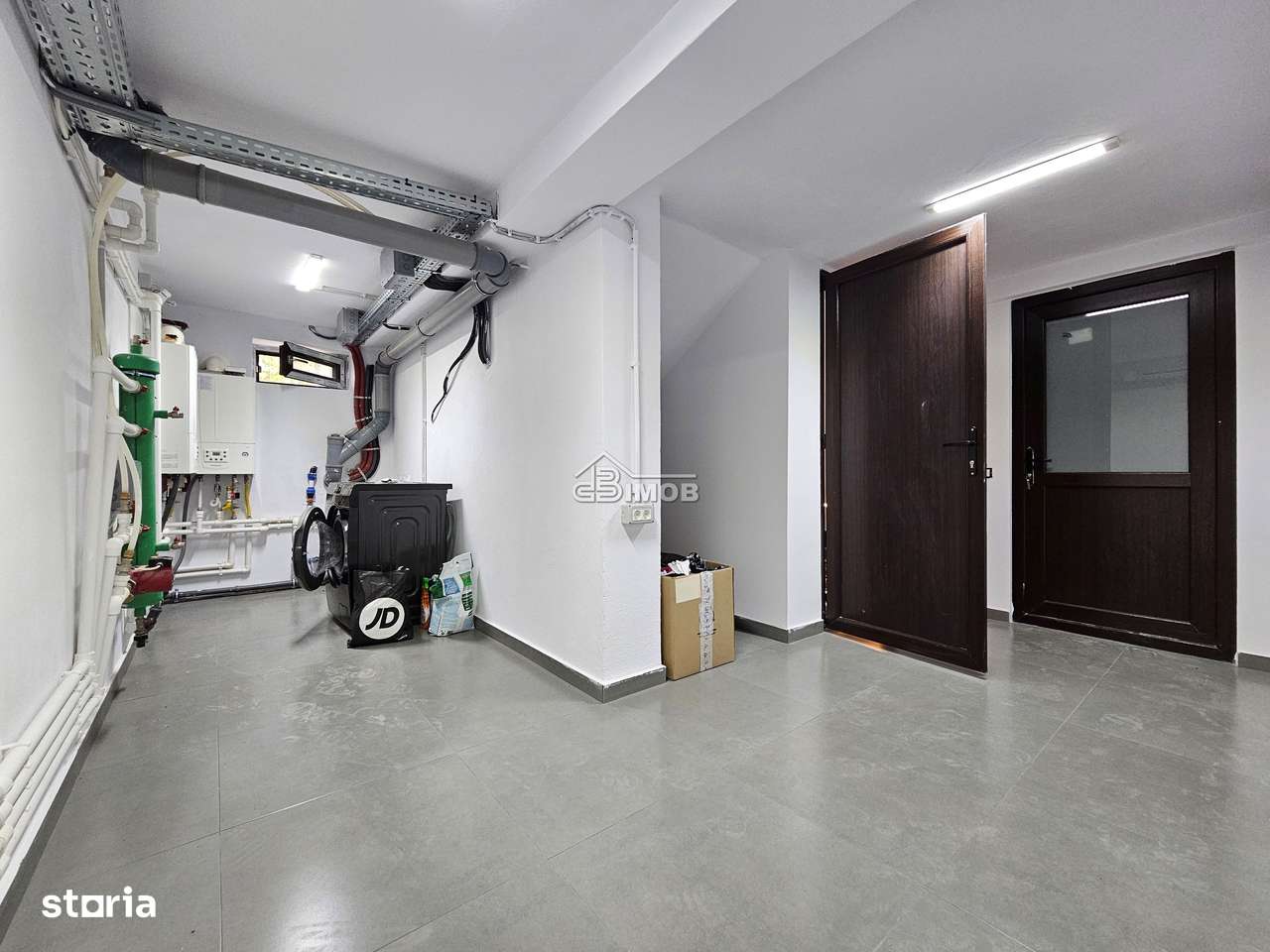 Vila de lux la 2 minute distanta fata de oras-13