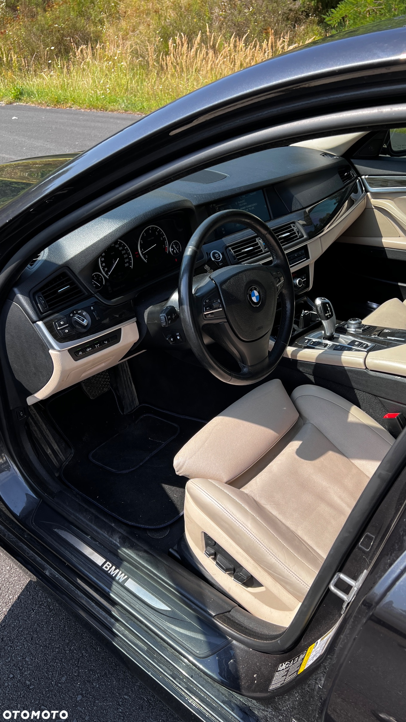 BMW Seria 5 535i xDrive - 10