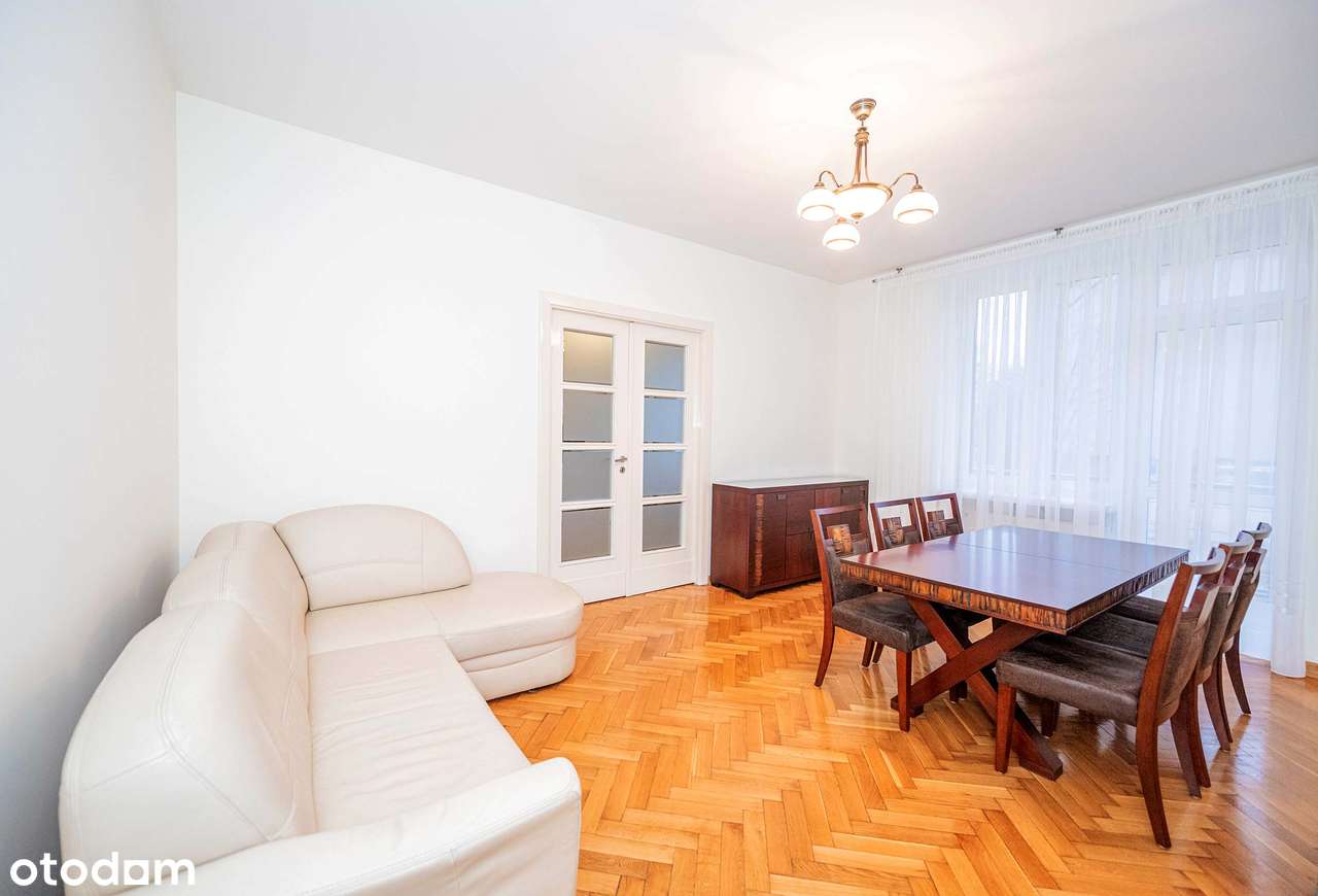 Zadbane 2 pok mieszkanie z balkonem w sercu miasta, ul Sienkiewicza-8