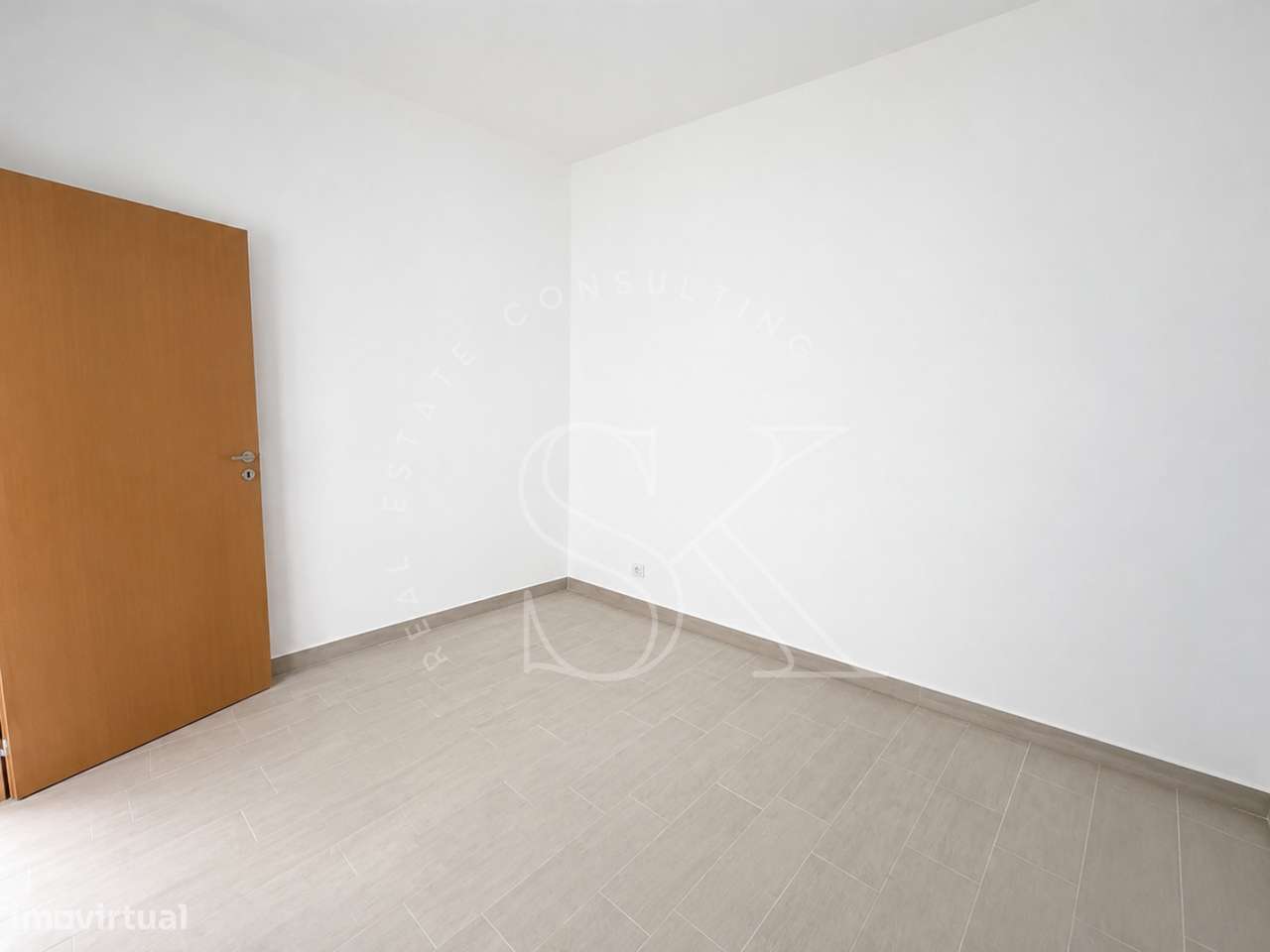 Moradia T2+1 Totalmente Renovada em Cabeção, Mora-13