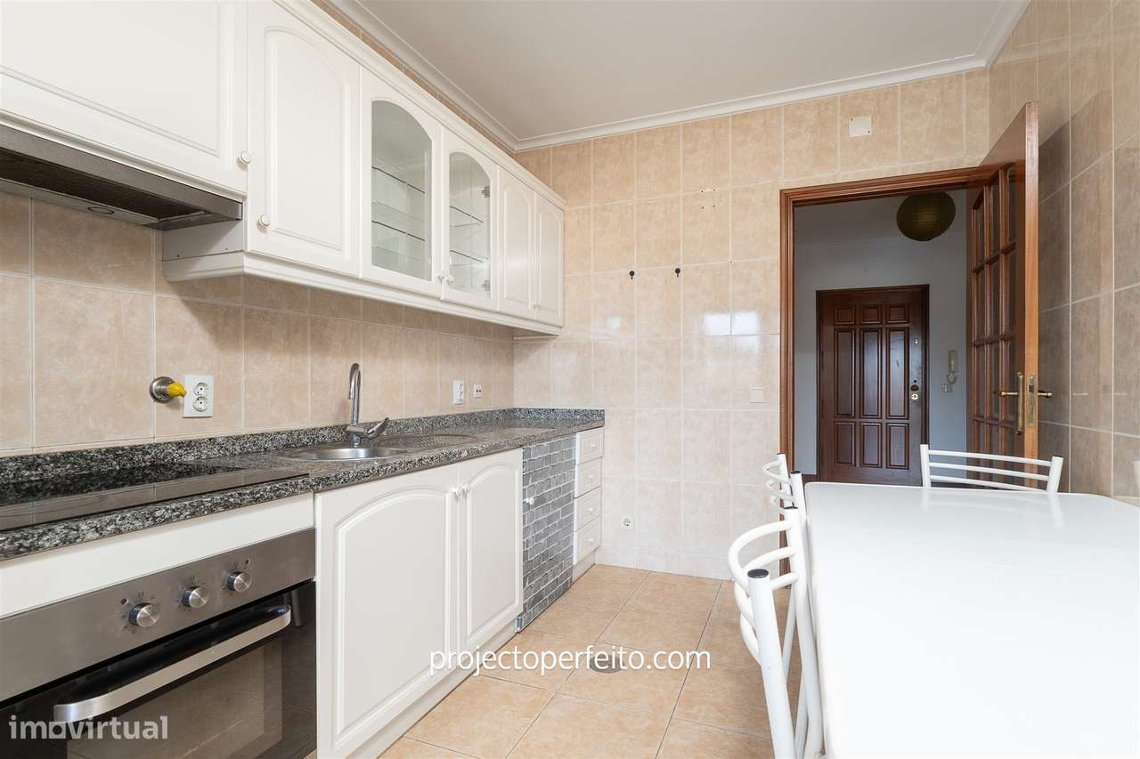 Apartamento T2+1 Venda em Grijó e Sermonde,Vila Nova de Gaia - Grande imagem: 2/15
