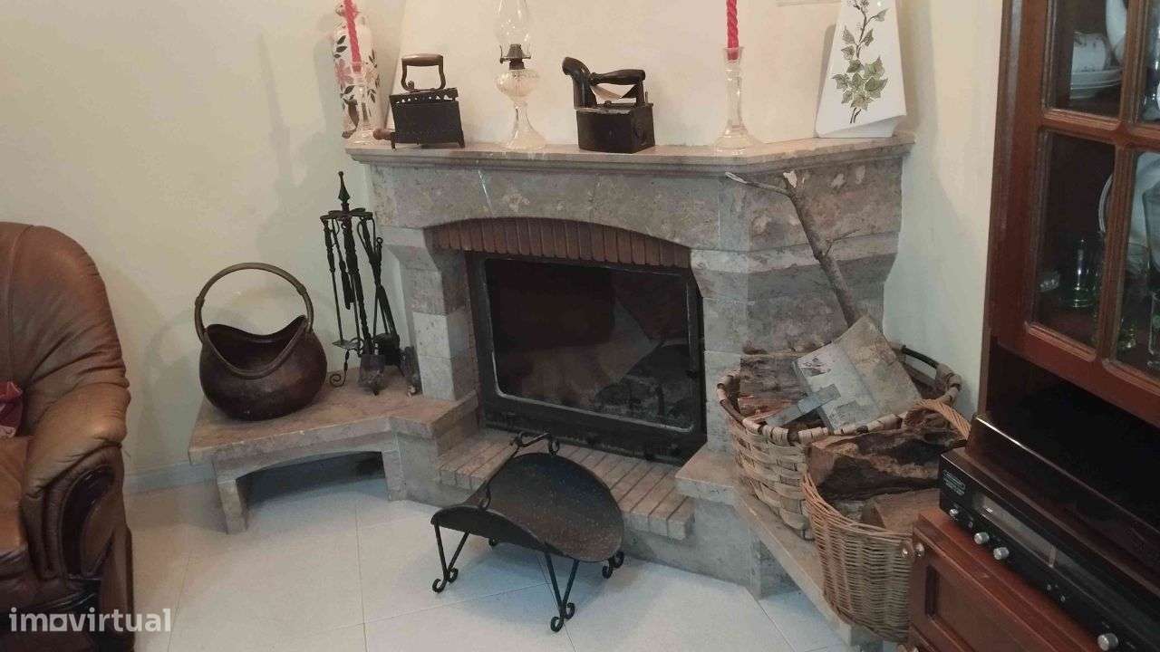 Moradia T5 na Quinta do Conde-5