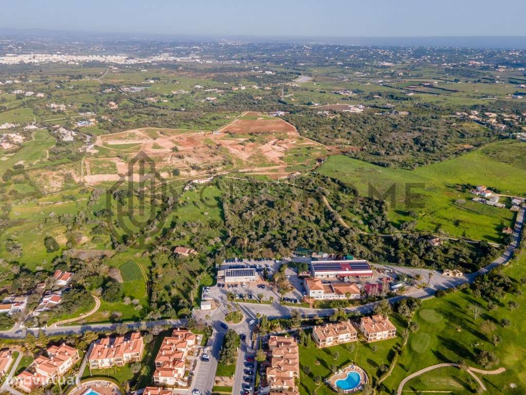 Terreno Misto com ruína junto aos Campos de Golfe do Gramacho - Lagoa-13