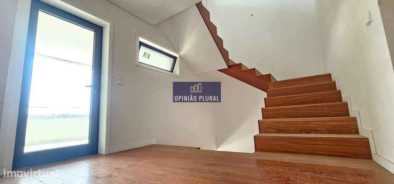 Moradia T3 de Luxo com Vista Panorâmica para o Rio Douro  Jovim Gon...-7