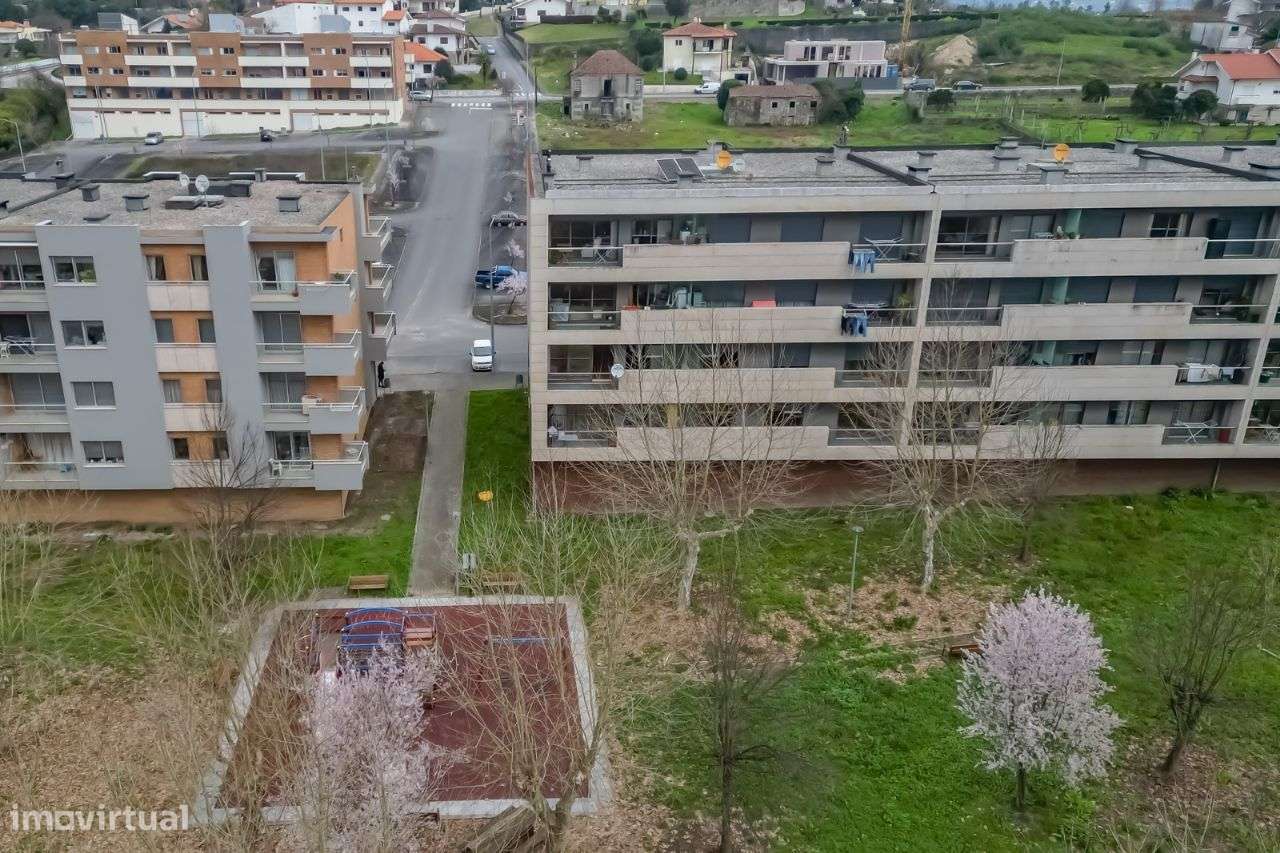 Apartamento T3 C/ Lugar Garagem-41