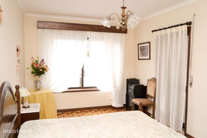 Oferta da Escritura e Registo .Apartamento T2  na Póvoa de Varzim-5