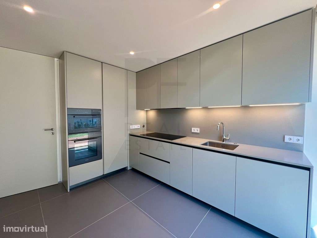 Moradia Isolada T4 Condomínio Fechado com piscina privativa em Birr...-11