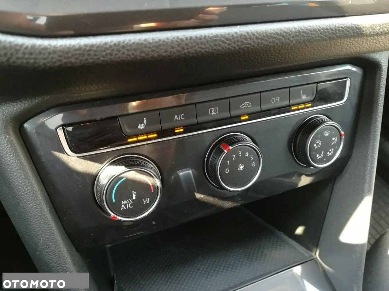 Volkswagen Tiguan Allspace 2.0 TSI 4Mot Comfortline DSG - 24